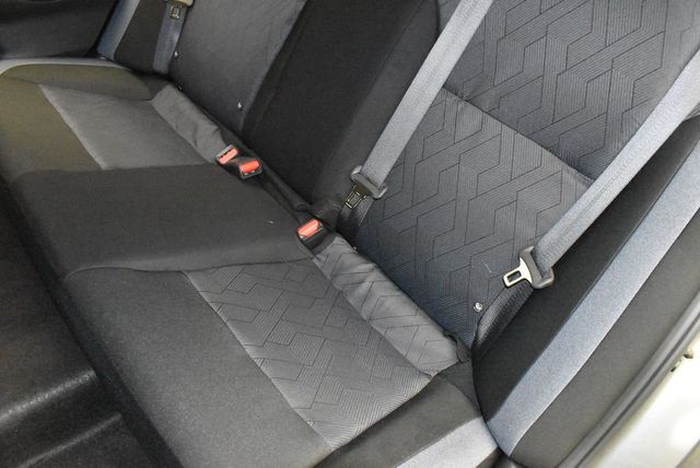 2025 Nissan Versa SV CVT - 22966319 - 32