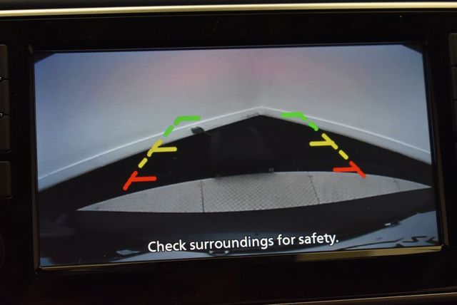 2025 Nissan Versa SV CVT - 22966319 - 35