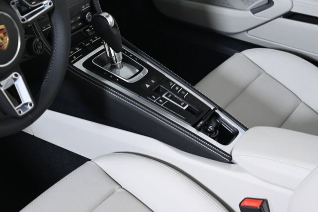 2025 Porsche 718 Boxster GTS 4.0 Roadster - 22944982 - 14