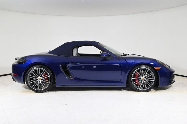 2025 Porsche 718 Boxster GTS 4.0 Roadster - 22944982 - 7