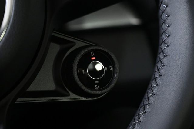 2025 Porsche 718 Cayman Coupe - 22944984 - 18