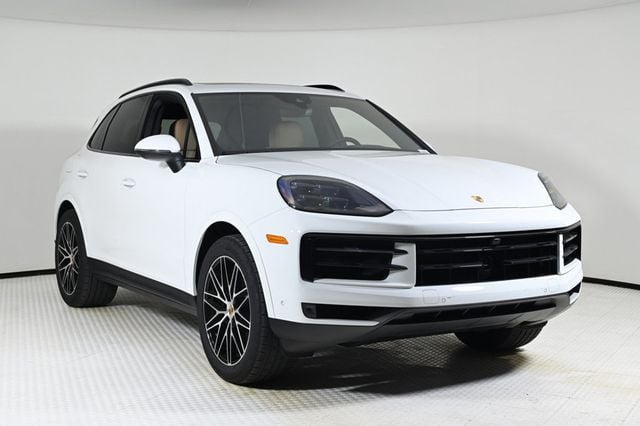 2025 Porsche Cayenne AWD - 22761427 - 6