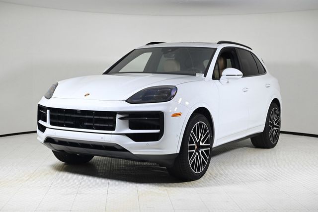 2025 Porsche Cayenne AWD - 22761472 - 0