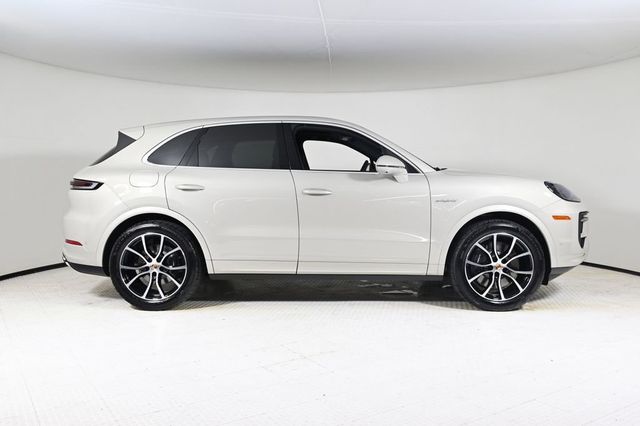 2025 Porsche Cayenne E-Hybrid AWD - 22944981 - 7