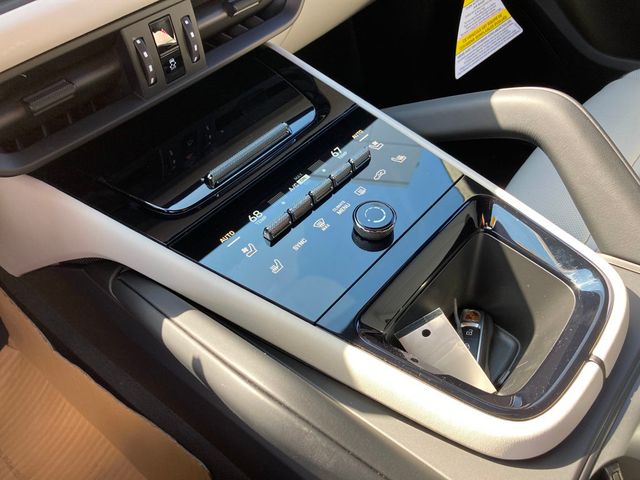 2025 Porsche Cayenne GTS AWD - 22897835 - 11