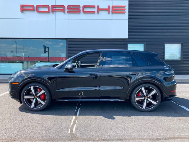 2025 Porsche Cayenne GTS AWD - 22897835 - 1