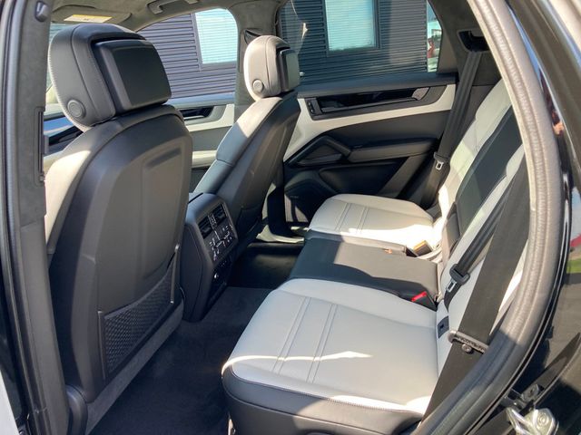 2025 Porsche Cayenne GTS AWD - 22897835 - 20