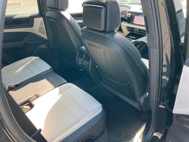2025 Porsche Cayenne GTS AWD - 22897835 - 26