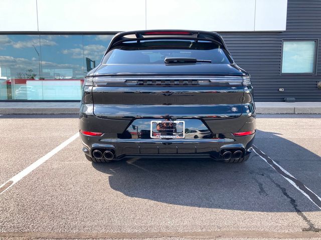 2025 Porsche Cayenne GTS AWD - 22897835 - 38