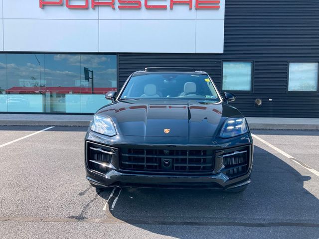 2025 Porsche Cayenne GTS AWD - 22897835 - 43