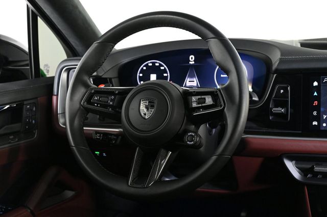 2025 Porsche Cayenne Turbo E-Hybrid Coupe AWD - 22944474 - 10
