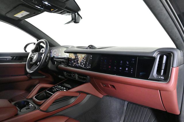 2025 Porsche Cayenne Turbo E-Hybrid Coupe AWD - 22944474 - 15