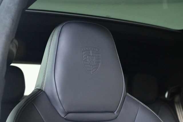 2025 Porsche Cayenne Turbo E-Hybrid Coupe AWD - 22971487 - 21