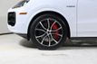 2025 Porsche Cayenne Turbo E-Hybrid Coupe AWD - 22971487 - 24