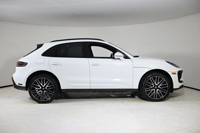 2025 Porsche Macan AWD - 22748002 - 5