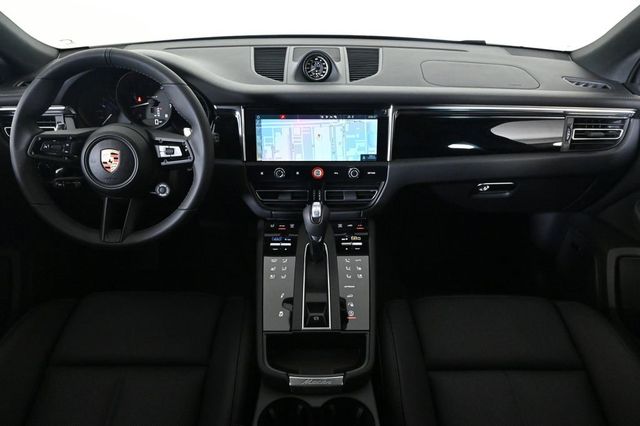 2025 Porsche Macan AWD - 22945002 - 11