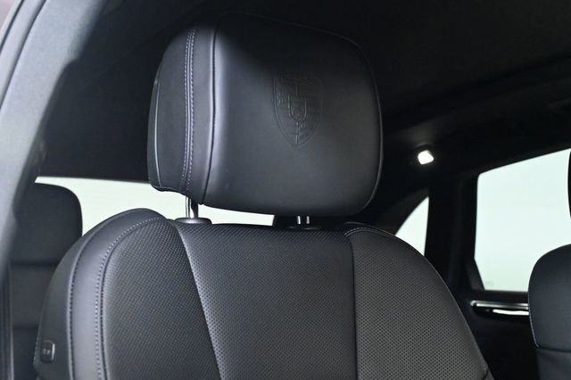 2025 Porsche Macan AWD - 22945002 - 24