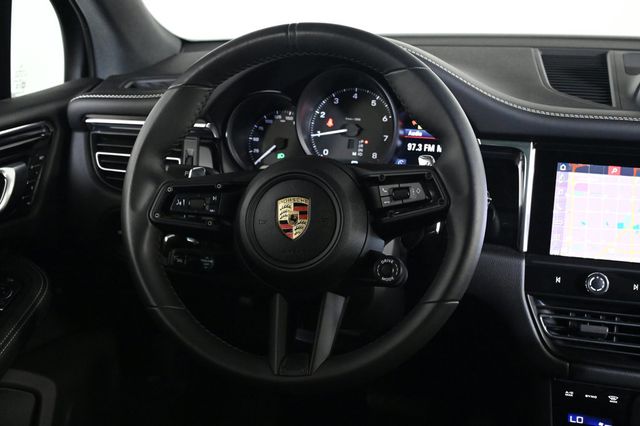 2025 Porsche Macan AWD - 22968610 - 11