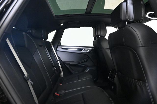 2025 Porsche Macan AWD - 22968610 - 18
