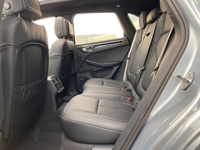 2025 Porsche Macan AWD - 22802530 - 21
