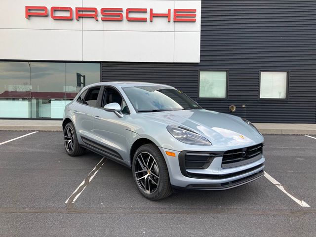 2025 Porsche Macan AWD - 22802530 - 8