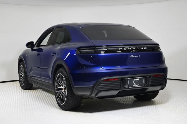 2025 Porsche Macan Electric 4 AWD - 22747985 - 2