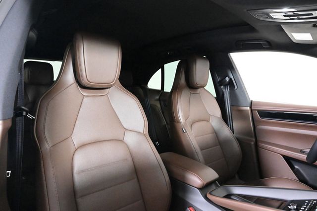 2025 Porsche Macan Electric 4 AWD - 22968626 - 17