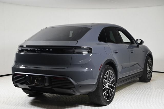 2025 Porsche Macan Electric 4S AWD - 22747897 - 4