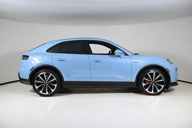 2025 Porsche Macan Electric 4S AWD - 22747917 - 5