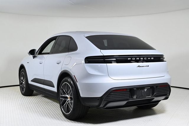 2025 Porsche Macan Electric 4S AWD - 22747936 - 2