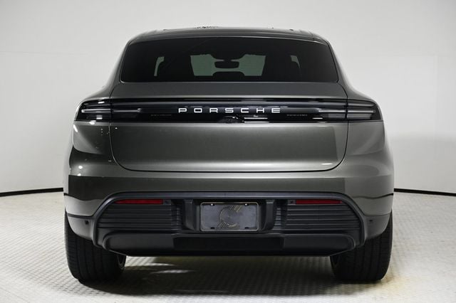 2025 Porsche Macan Electric 4S AWD - 22747969 - 3