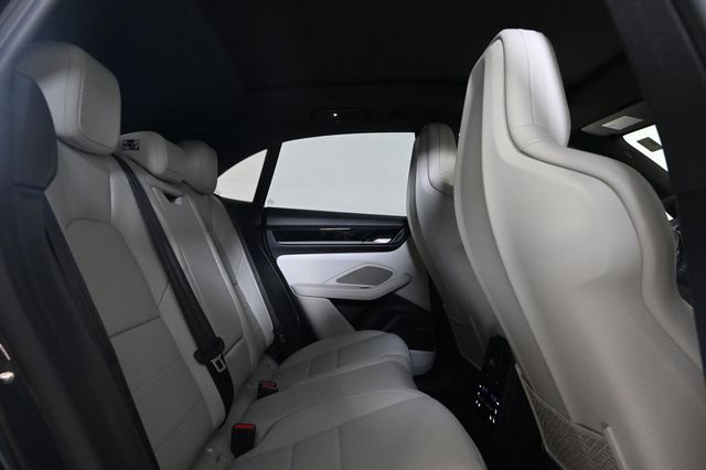 2025 Porsche Macan Electric 4S AWD - 22923907 - 18