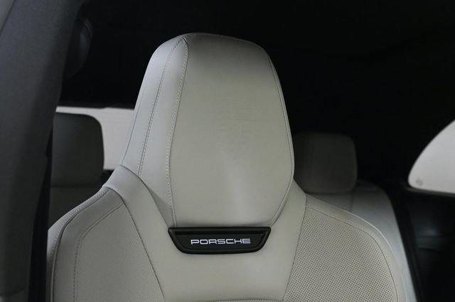 2025 Porsche Macan Electric 4S AWD - 22923907 - 23