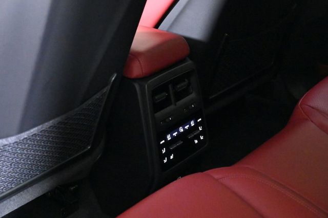 2025 Porsche Macan Electric 4S AWD - 22944999 - 18