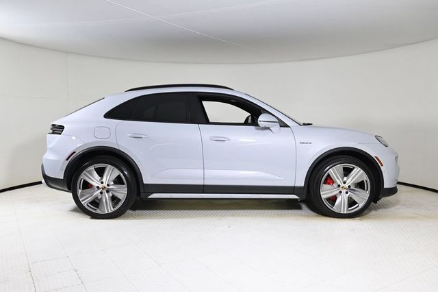 2025 Porsche Macan Electric 4S AWD - 22944999 - 7