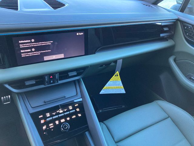 2025 Porsche Macan Electric 4S AWD - 22714035 - 20