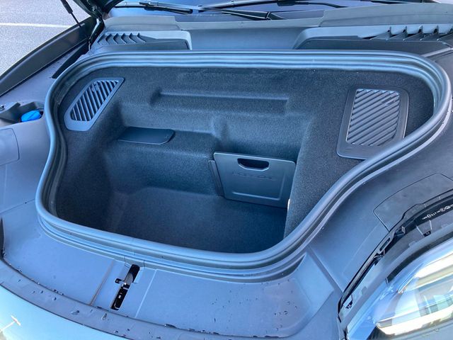 2025 Porsche Macan Electric 4S AWD - 22714035 - 31