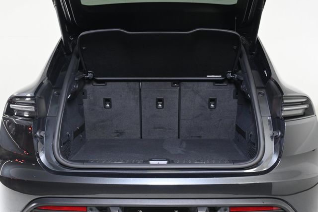 2025 Porsche Macan Electric RWD - 22922762 - 24