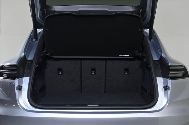 2025 Porsche Macan Electric RWD - 22925270 - 26