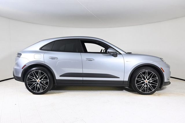 2025 Porsche Macan Electric RWD - 22925270 - 7