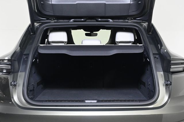 2025 Porsche Macan Electric RWD - 22968804 - 25