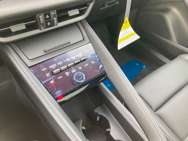 2025 Porsche Macan Electric RWD - 22778112 - 16