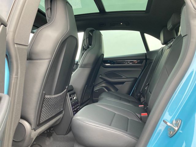 2025 Porsche Macan Electric RWD - 22778112 - 19