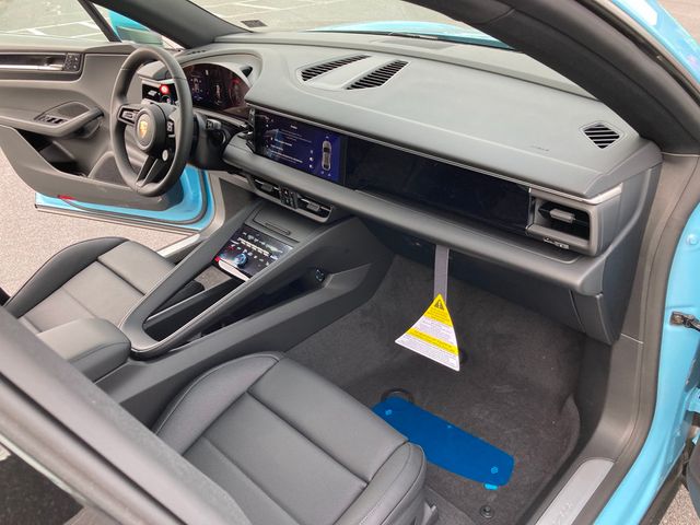 2025 Porsche Macan Electric RWD - 22778112 - 22