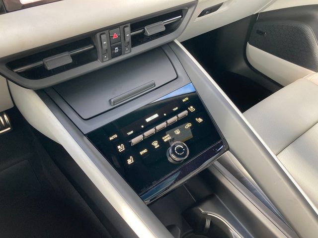 2025 Porsche Macan Electric Turbo AWD - 22952643 - 12