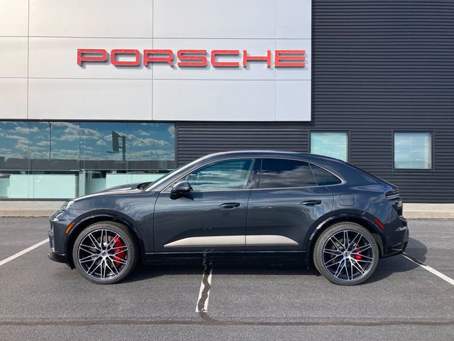 2025 Porsche Macan Electric Turbo AWD - 22952643 - 1