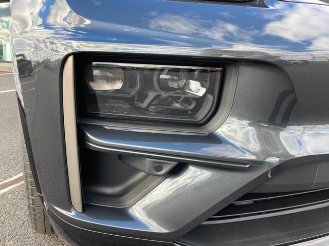 2025 Porsche Macan Electric Turbo AWD - 22952643 - 32