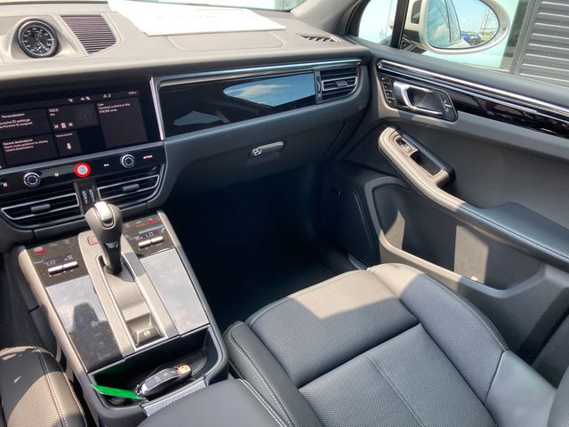 2025 Porsche Macan S AWD - 22890831 - 7