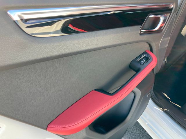 2025 Porsche Macan S AWD - 22915224 - 15