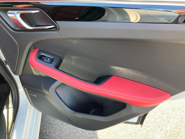 2025 Porsche Macan S AWD - 22915224 - 20